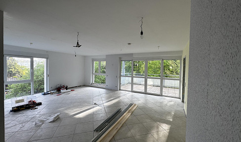 Spacious 5-room apartment, renovated – plenty of space for the whole family.