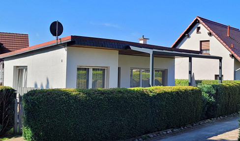 Holiday home for sale on Lake Fleesensee, Mecklenburg Lake District.