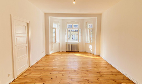 Sanierte 4-Zimmer-Altbauwohnung mit Traumgarten & Zugang zu den Ceciliengärten