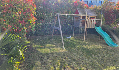 Modern semi-detached house for rent in the desirable area of Cologne-Rodenkirchen, without any agency fees.