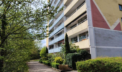 Kaptialanlage: gepflegte 2-Zi-WHG, gut vermietet im 1. OG