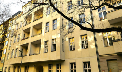 Repräsentative und sehr ruhige 5-Zimmer+1-Wohnung in direkter Kurfürstendamm-Nähe