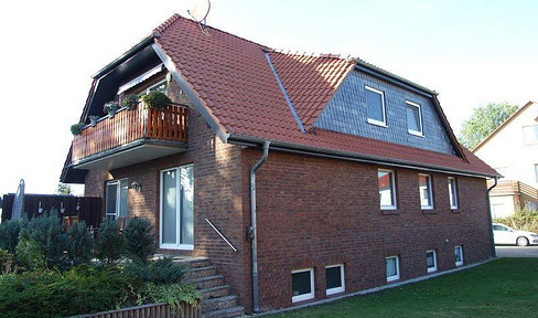 Schöne 3 Zimmer Wohnung in Hillerse Dachgeschoss / Klimaanlage