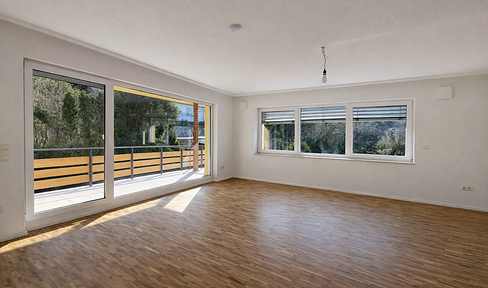 Haus in Haus: 5 Zimmer auf zwei Ebenen in Seebach mit Garten