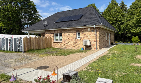 Barrierefreier neuer Bungalow in Nordsee-Nähe mit Luft-Wasser-Wärmepumpe EEK: A + Pool