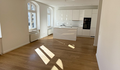 Bright 3-room apartment in the center of Schwerin.
