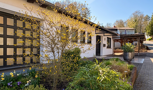 Top detached house in a quiet, woodland location in Sulzbach.