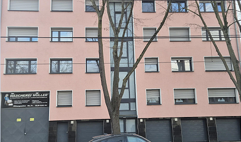 Mehrfamilienhaus in unmittelbarer Nähe zum Deutzer Hafen