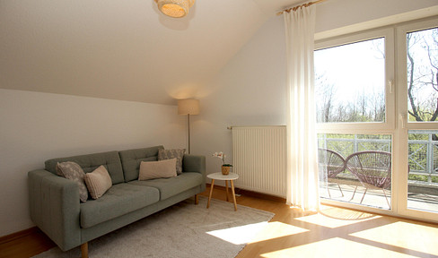 Furnished apartment for short-term rental in Leipzig-Seehausen.