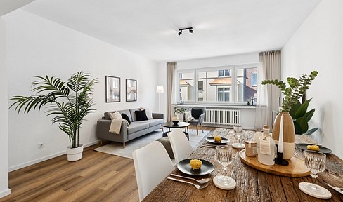 Available now! 3-room apartment with 2 balconies, no agency fees.