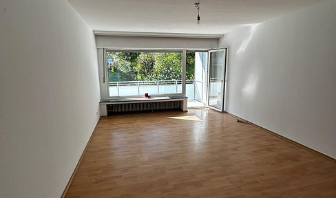 Sanierte 4 Zimmer Wohnung in Rheydt nahe Schmölderpark - 1750€ warm