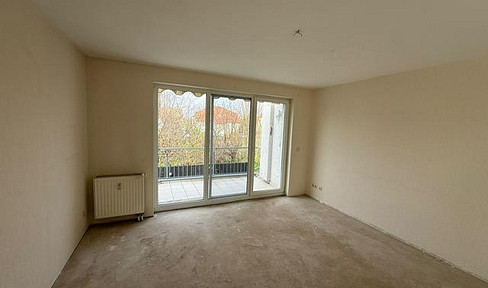 Spacious 3-room apartment with a sun terrace, located in a quiet, green area.