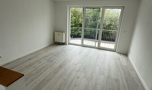 Großzügige 3-Zimmer-Wohnung mit Sonnenterrasse in ruhiger, grüner Lage