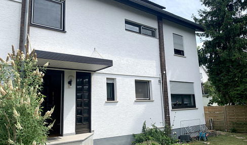 Reiheneckhaus mit ca. 182 m² Wfl. + 88 m² Nfl. in ruhiger Lage im Hanauer Musikerviertel