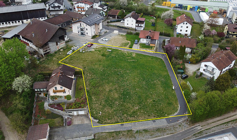 Building plot | 26 residential units | Includes preliminary design plans.