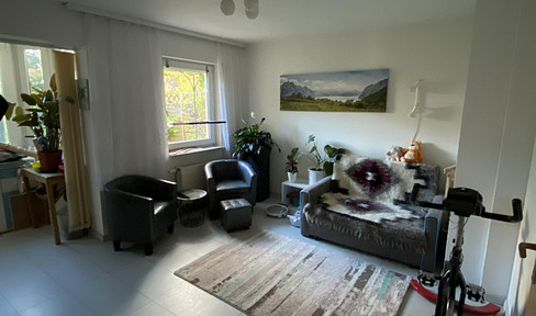 Three-room apartment for sale/rent, privately owned.