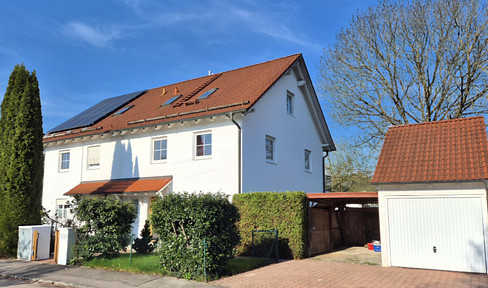 Attractive semi-detached house for sale in Eichenau (private sale).