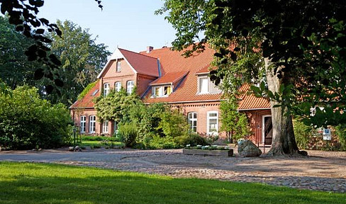 Wohnen und Leben in alten Gemäuern