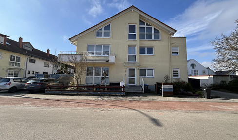 Bright 3-room apartment, ground floor, 2 parking spaces, balcony, garden, terrace.