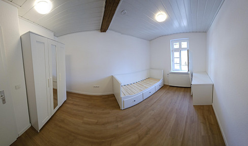 2 superschöne WG Zimmer ab  01.05/01.06. 2026  inkl. Möbel/Heizung/Strom/Internet