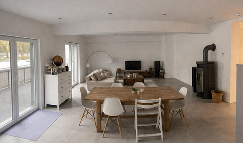 Wohnen auf Niveau – Luxuriös sanierte Wohnung mit Wärmepumpe, Doppelgarage & E-Stellplatz