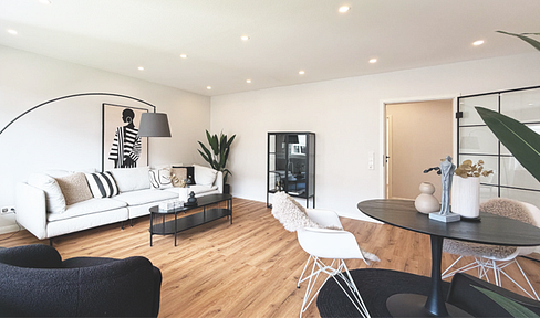 3-room apartment with balcony, newly available after renovation.