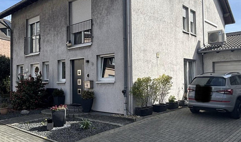 Family-friendly dream home in a quiet, private street.