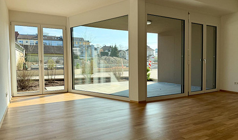 NEWLY BUILT 2-ROOM APARTMENT ON THE GROUND FLOOR WITH A TERRACE - AVAILABLE FOR IMMEDIATE MOVE-IN *Electric Vehicle Charging Station Available*
