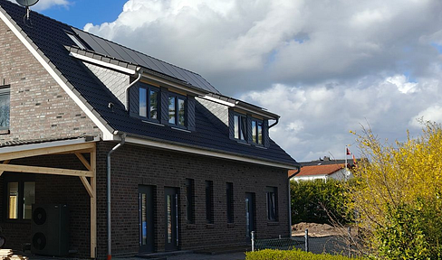 Semi-detached house located directly in Schwanewede.