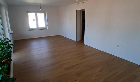 Apartment with 3 rooms for rent.
