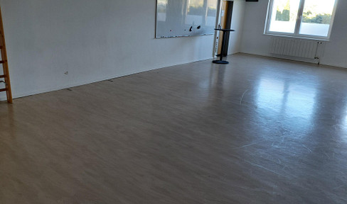 Versatile, ground-floor commercial space available, either 400 square meters or 200 square meters.