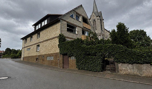 Großzügiges Wohnhaus mit ca.360 m² – Potenzial für Mehrgenerationenwohnen oder mehrere Wohneinheiten