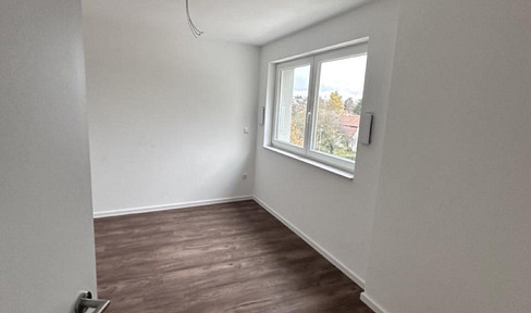 Schöne Maisonette Wohnung ab 15.06.26 verfügbar (Fussbodenhzg, Lüftung, Glasfaser...)