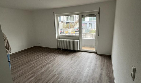 Renovierte 1-Zimmer-Wohnung mit Balkon und EBK in Bretzenheim