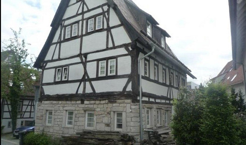 Gemütliche Maisonettewohnung in der Sindelfinger Altstadt mit Balkon