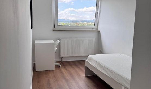 2-room apartment share (WG) in Liederbach, 400m from the train station, 23 minutes to Frankfurt.