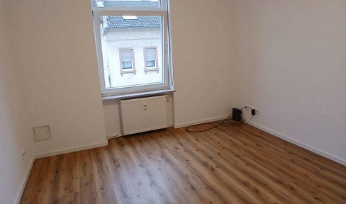 Charming 2-room apartment in a central location in Offenbach.