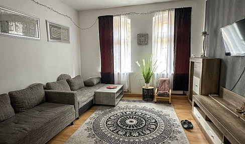 Bright, well-maintained 4-room apartment for families in Weißenfels.