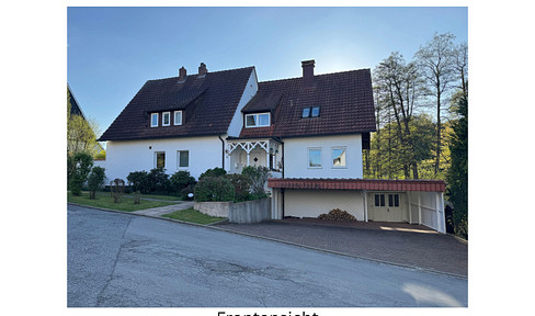 Large, well-maintained detached single-family house with a prime location in Bielefeld-Vilsendorf.