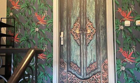 Attractive 5-room apartment near Frankfurt Main Hauptbahnhof (Central Station).