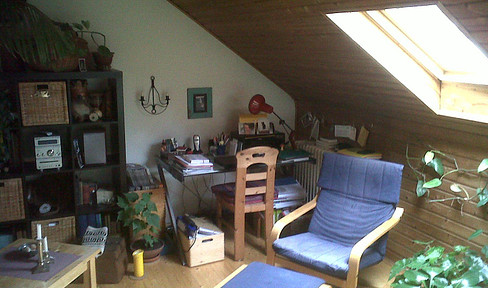 Charming 1-room attic apartment in the city center of Aachen.