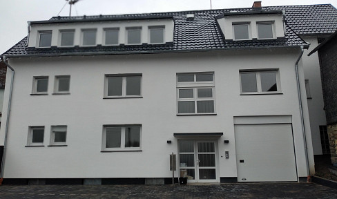 Apartments/Residential building within a 5-unit house, ranging from 52 to 106 square meters, with high-quality finishes.