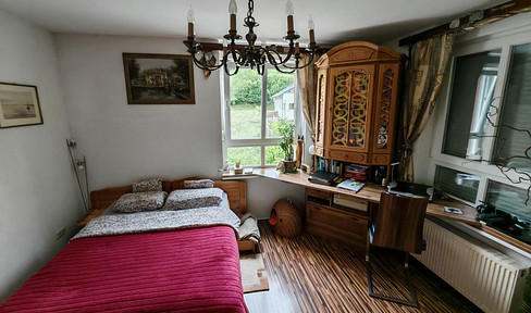 Spacious living space of 100.88 square meters.