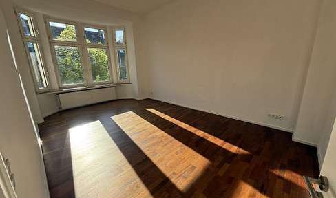 2-room apartment in the Belgisches Viertel (Belgian Quarter).