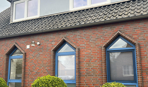 Kapitalanleger aufgepasst - Haus mit 5 Wohnungen zu verkaufen