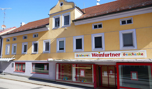 Residential and commercial building for sale, commission-free.