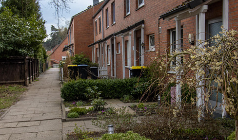Renovated terraced house in the Rehmenfeld area.