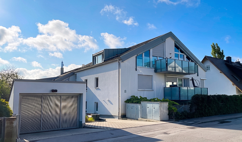 Bright apartment in a quiet location.