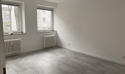 helle, sanierte 2-Zimmer-Wohnung in Flingern