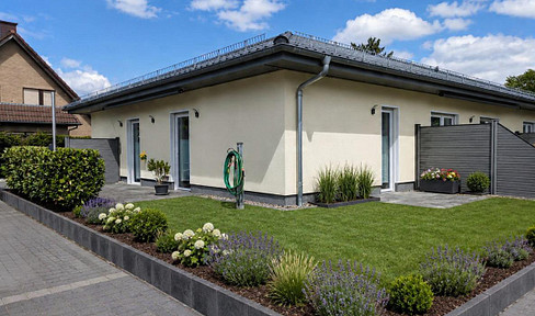 Altersgerechte barrierefreie 2 Zim. Wohnung, EG mit Garten